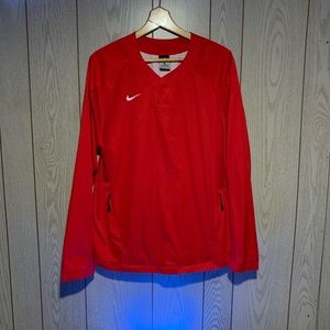 Men’s Nike Red Baseball Pullover Size M.